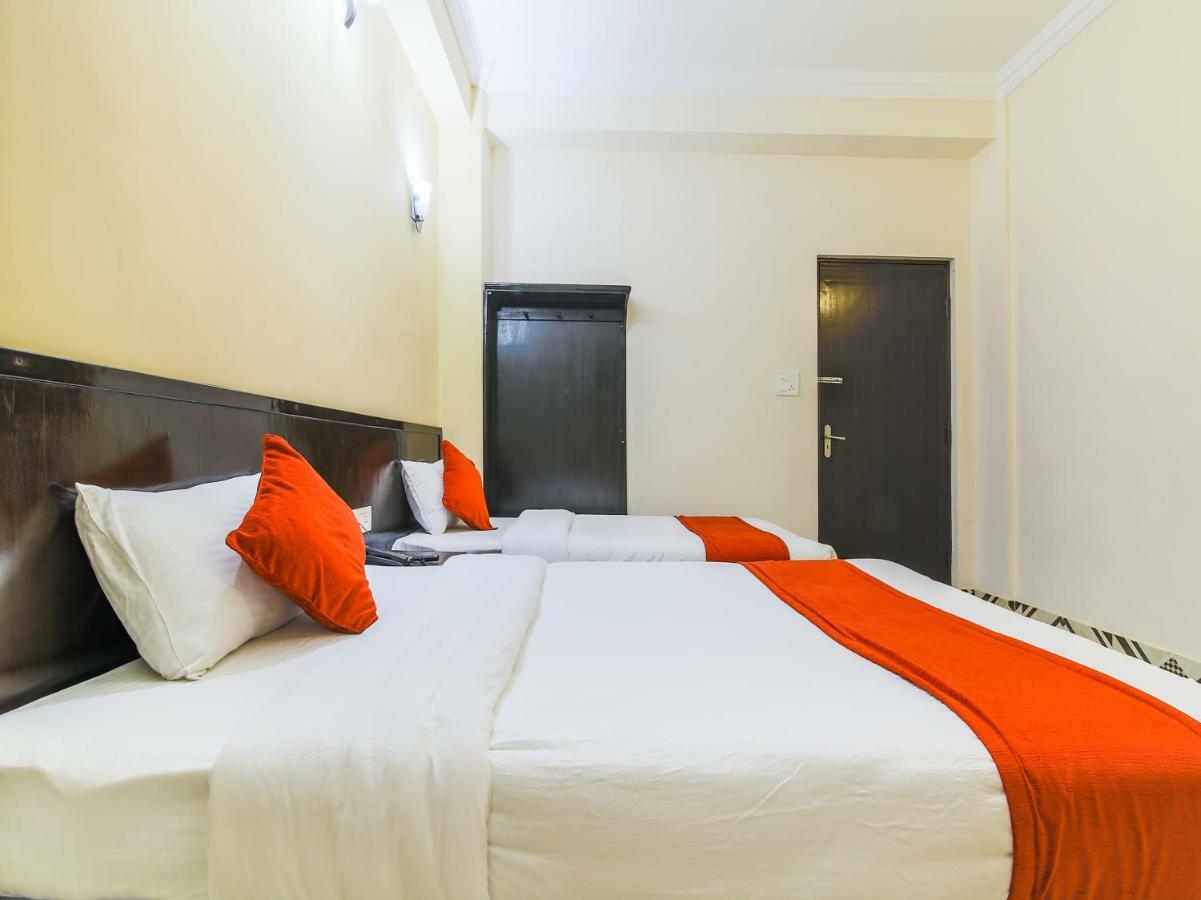 Oyo 315 Aadarsha Inn Rummindei Bagian luar foto