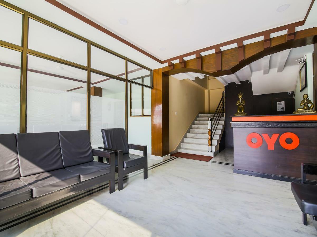 Oyo 315 Aadarsha Inn Rummindei Bagian luar foto