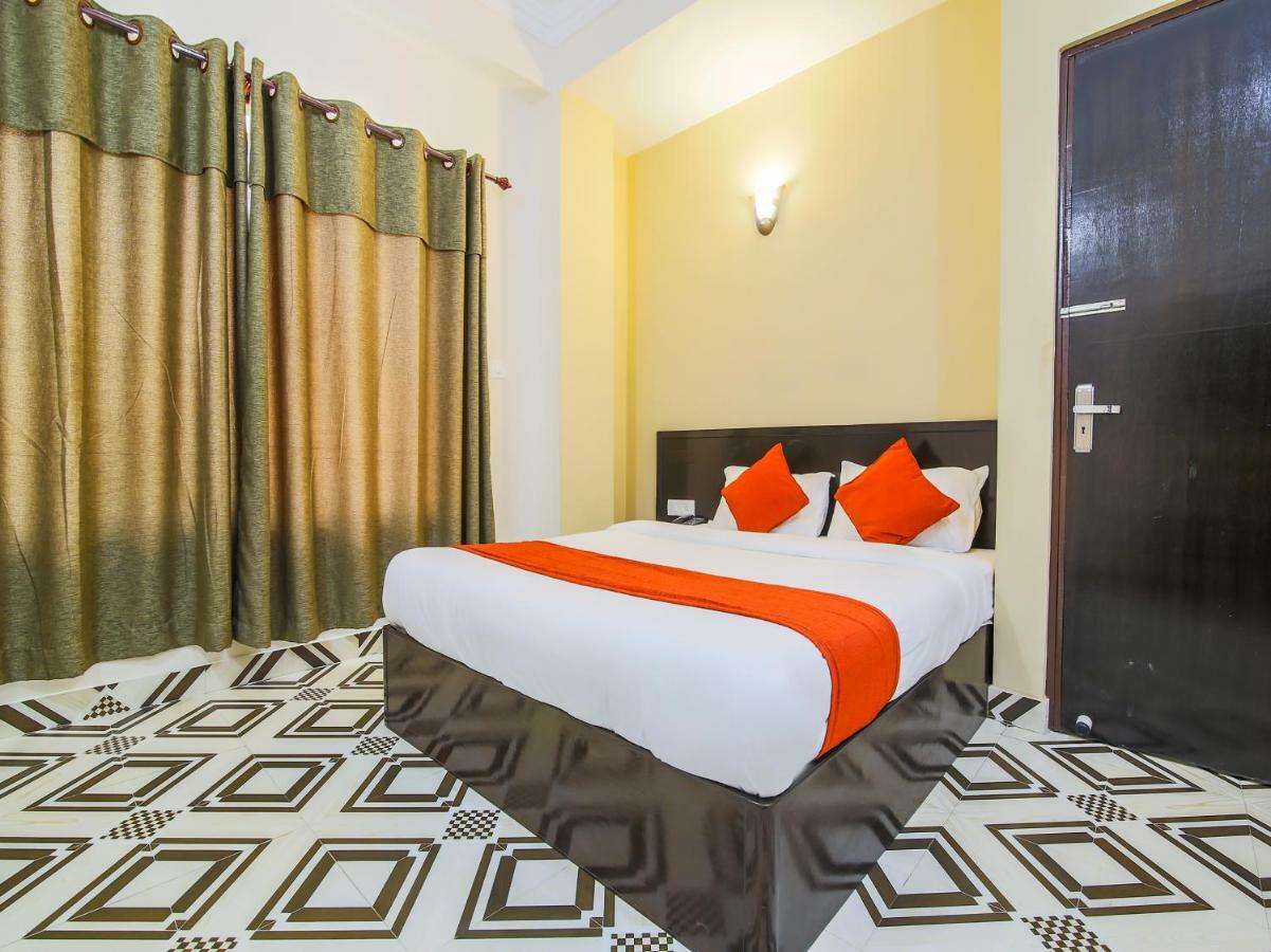 Oyo 315 Aadarsha Inn Rummindei Bagian luar foto